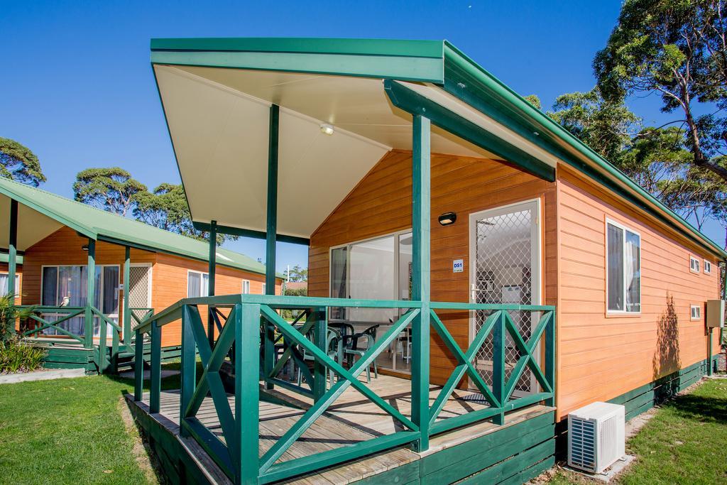 Big4 Moruya Heads Easts Dolphin Beach Holiday Park Hotel Exterior photo